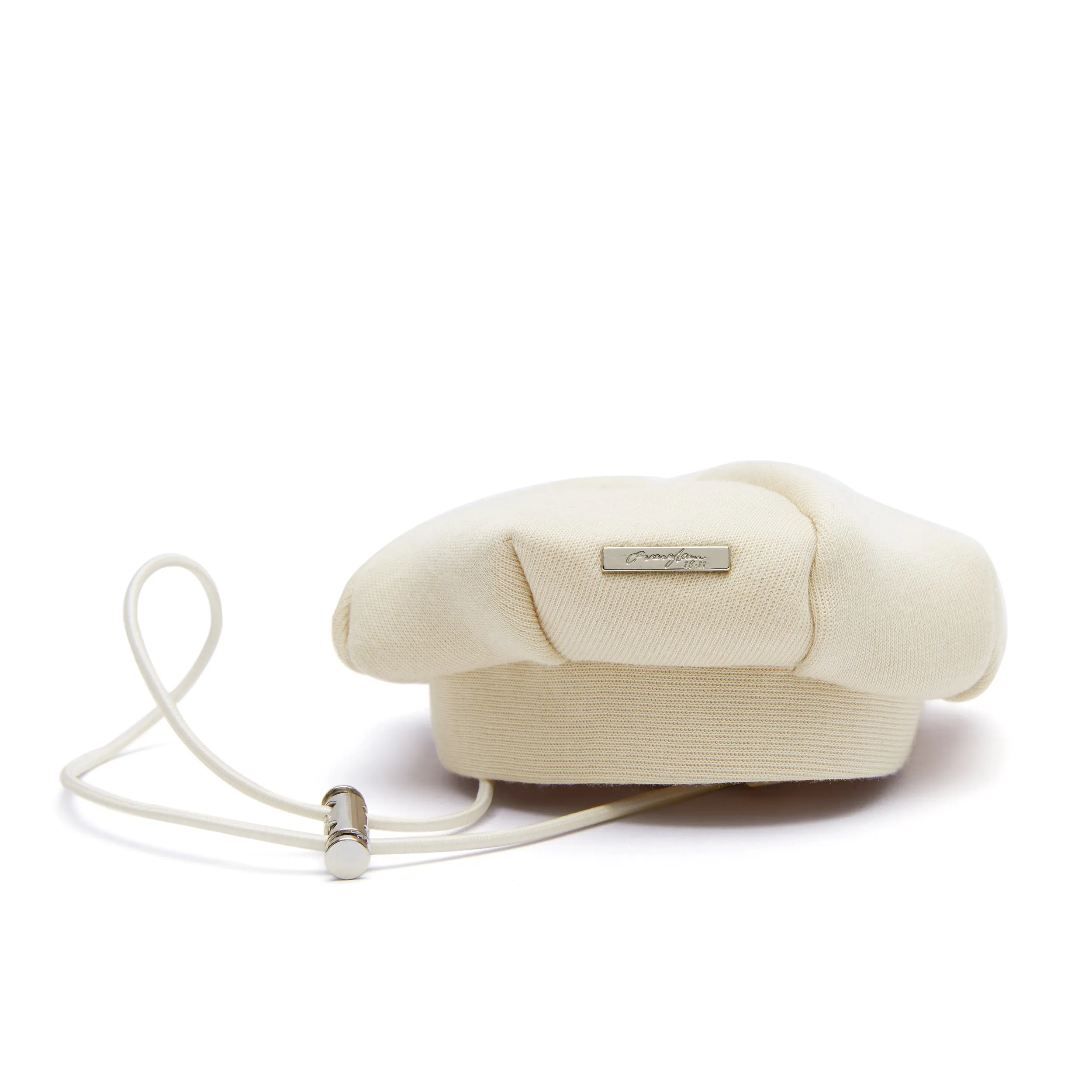 Beret with Metal Buckle