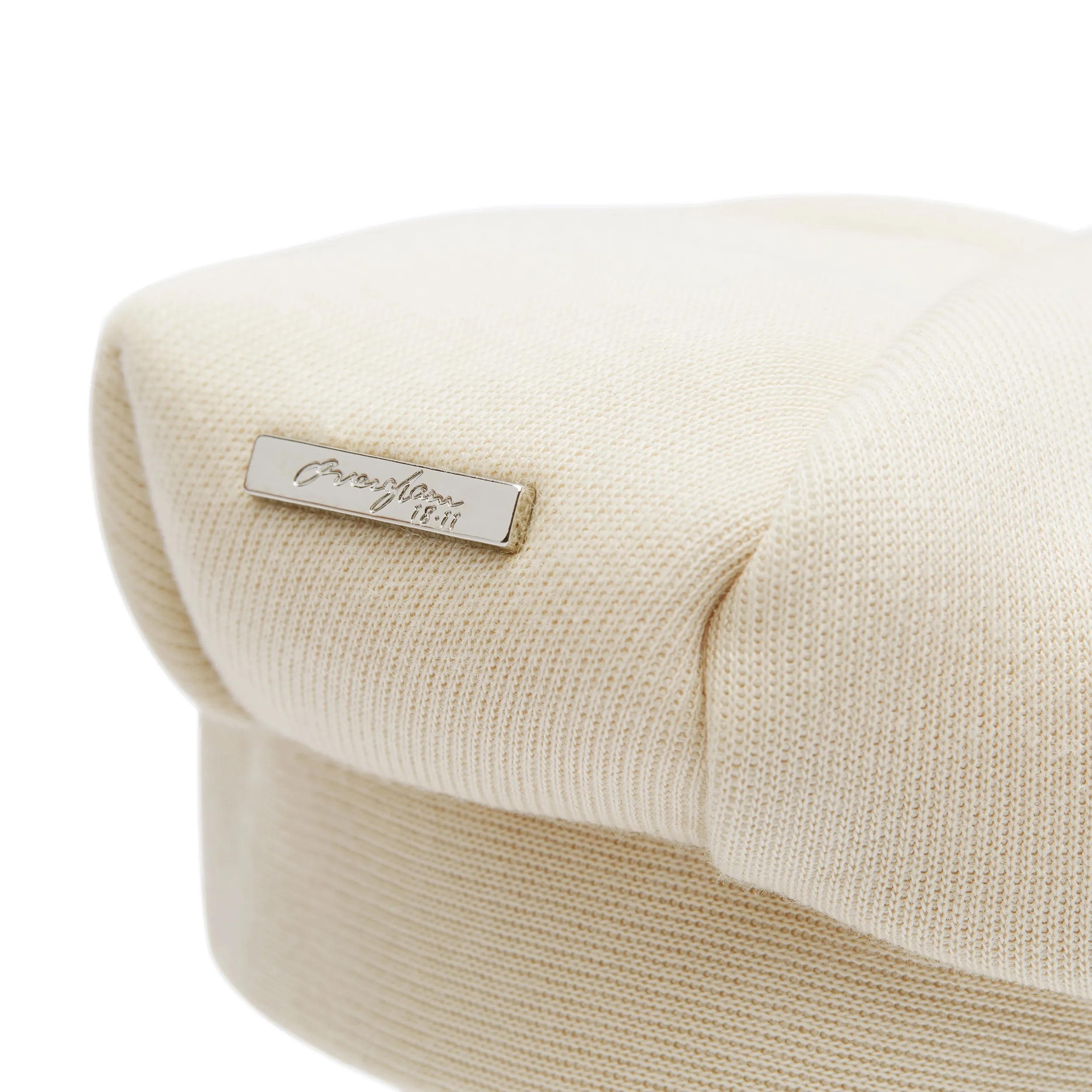 Beret with Metal Buckle