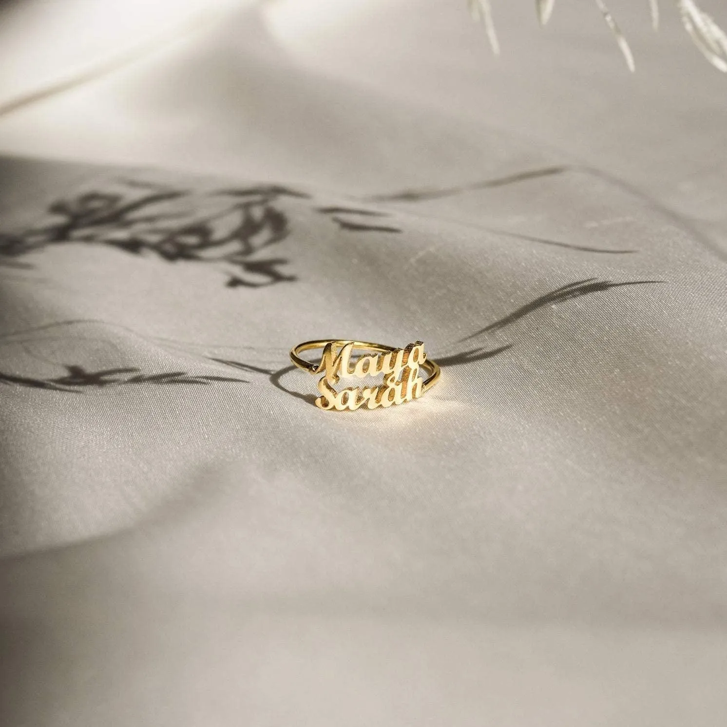 Personalized Custom London Duo Couple Name Ring