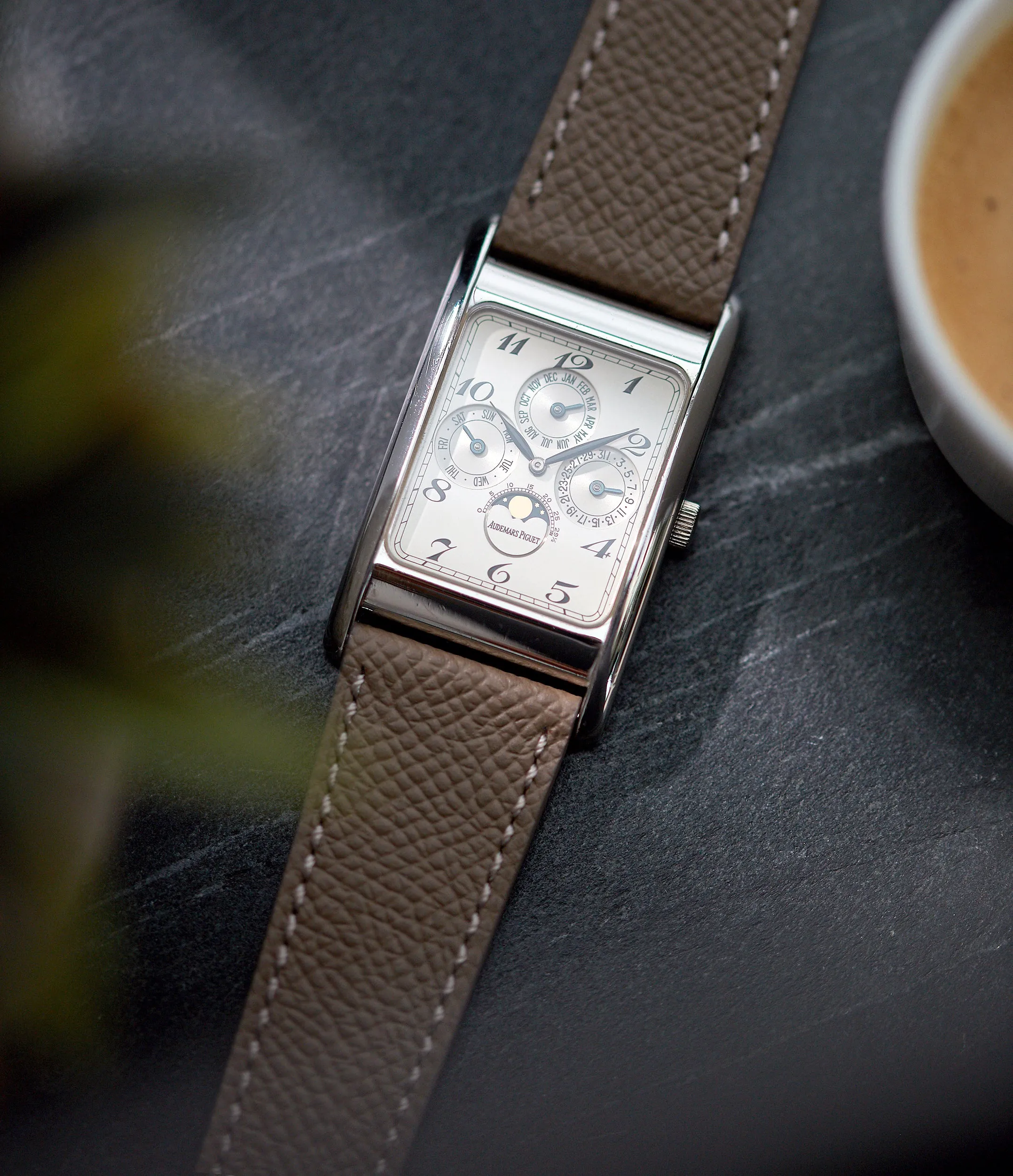 Quantième Perpetuel 25682PT | Platinum